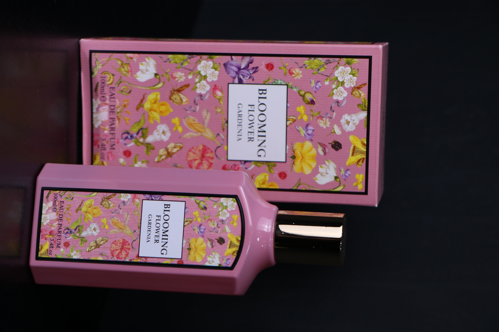 عطر زنانه گوچی گاردنیا  فرگرانس ورد |Gucci gardenia fragrance  world 
